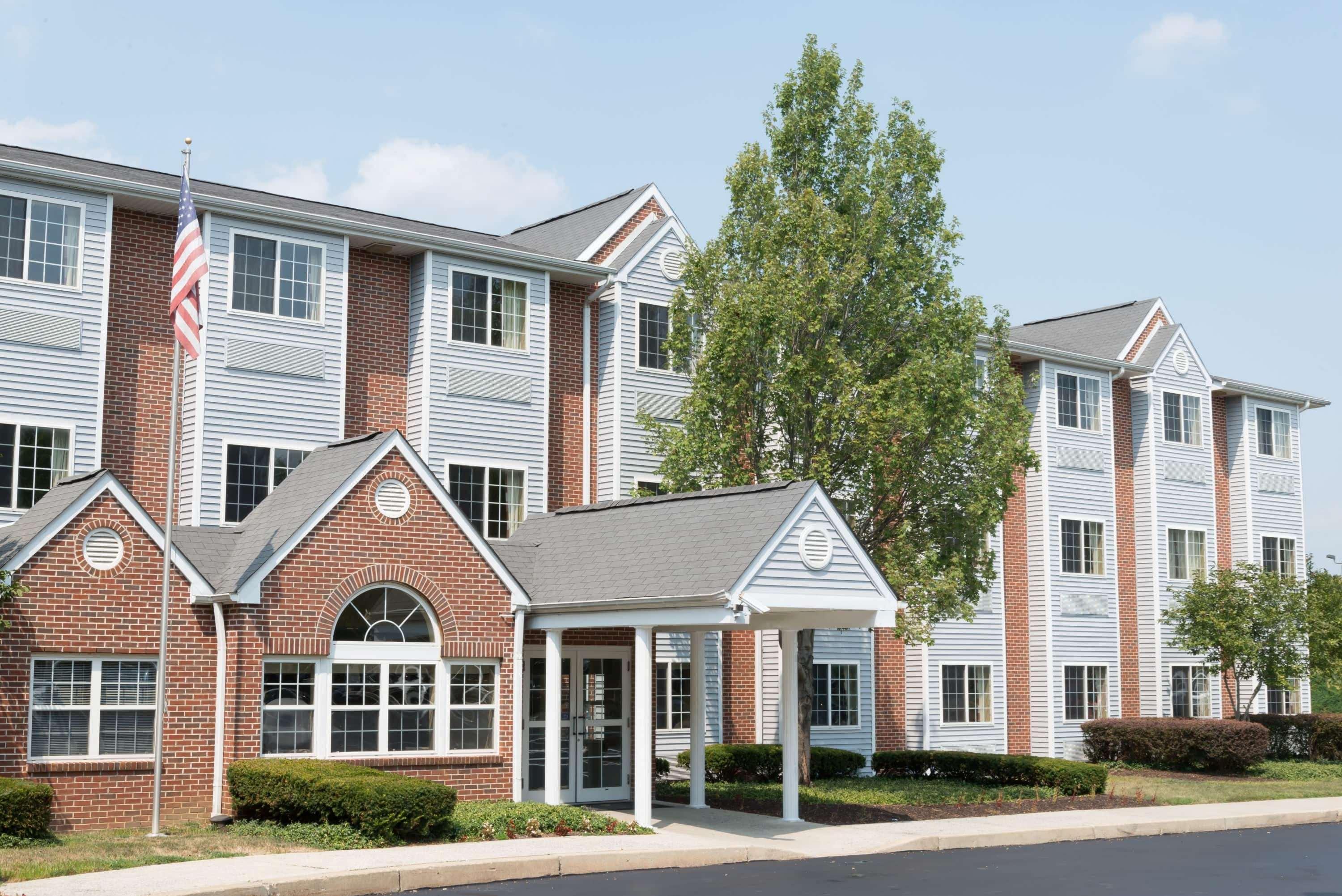 Microtel Inn & Suites By Wyndham West Chester Bagian luar foto